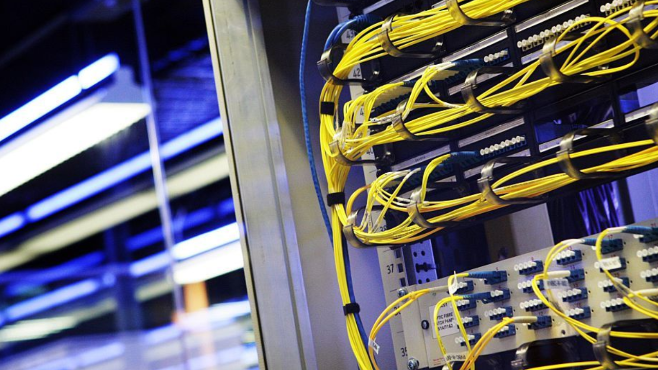 Visit the Site of Bonelinks to Obtain the Details about Optic Fiber